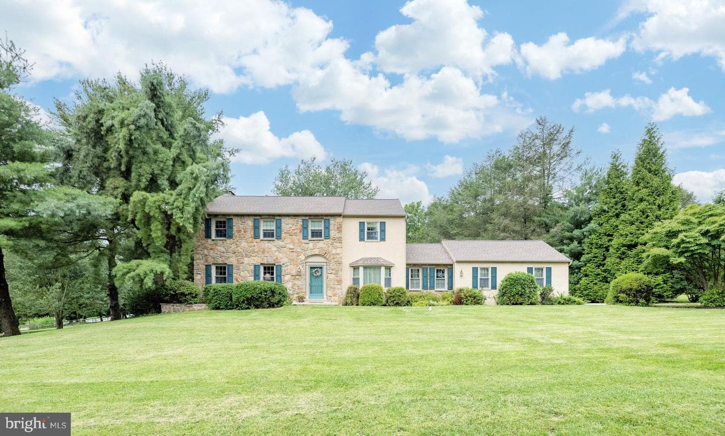 1308 S Tulip Drive photo 1