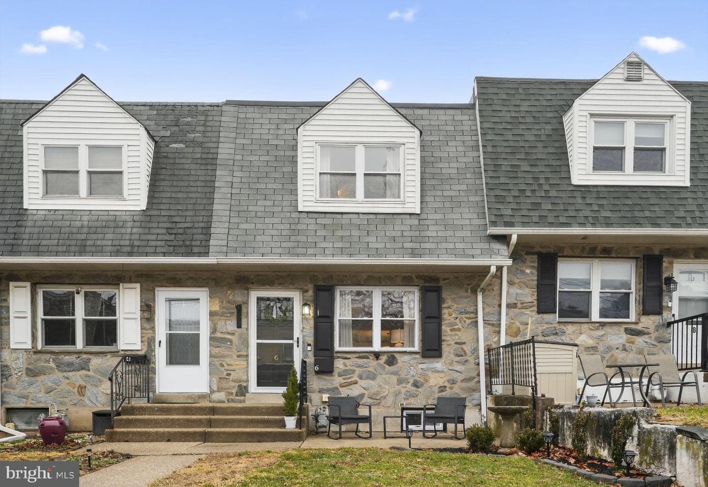6 Franklin Avenue photo 1