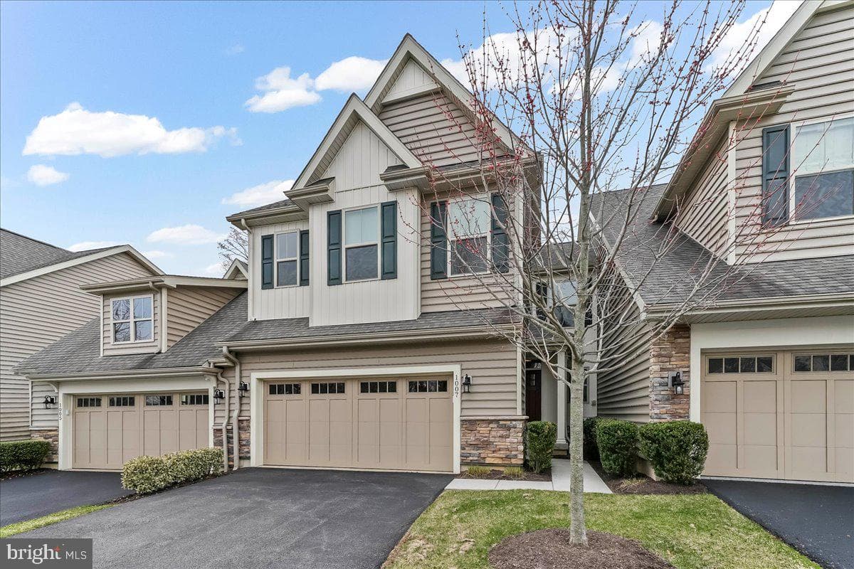 1007 James Walter Way
