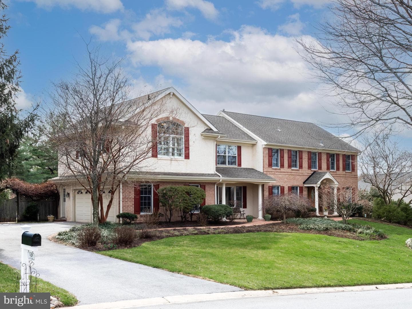 1629 Herron Lane