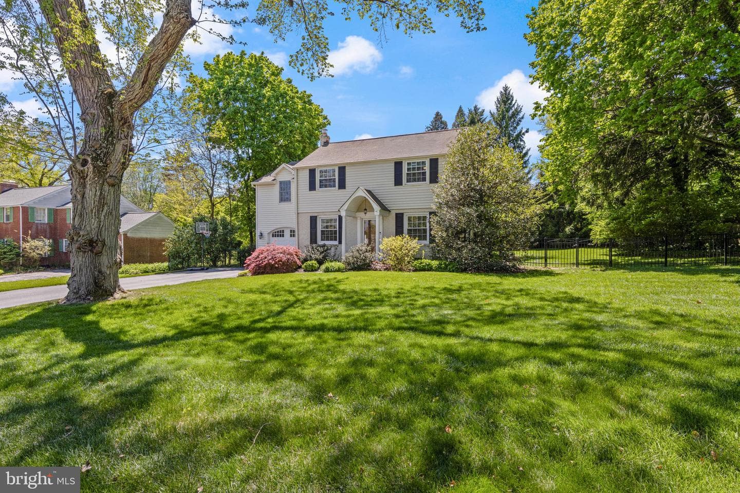 290 Wentworth Road photo 1
