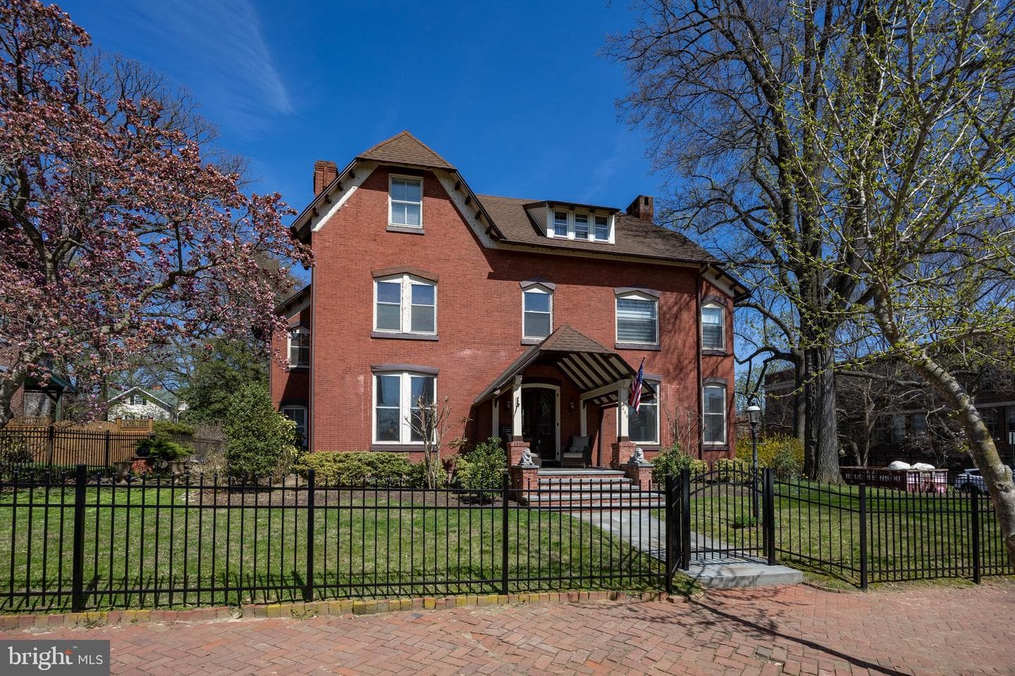 403 N Church Street photo 1