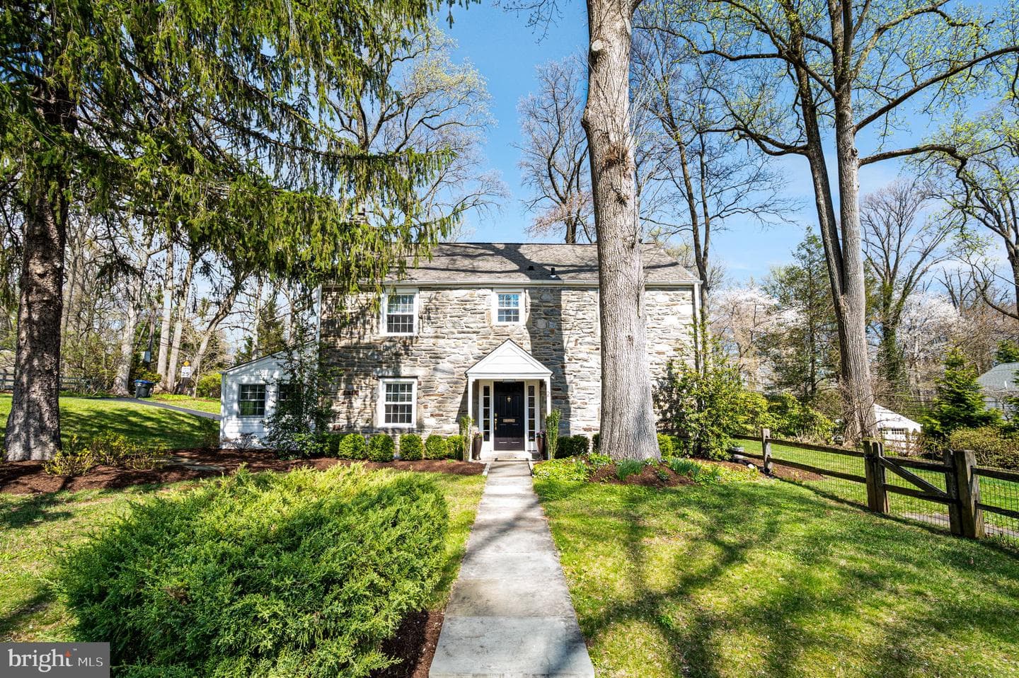 2 Briar Road