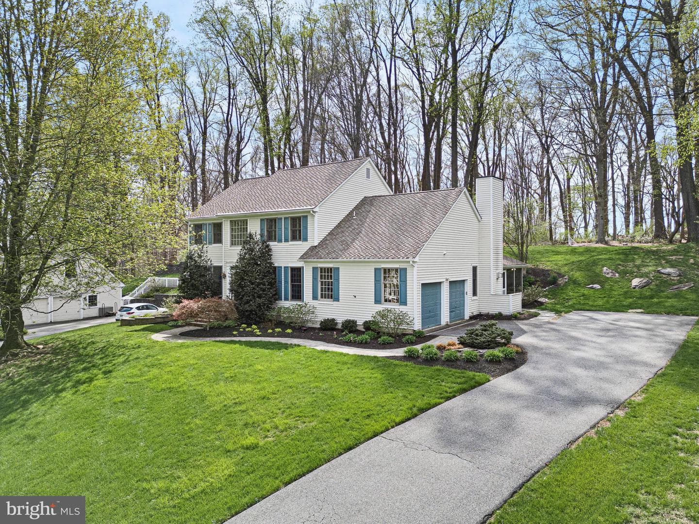 122 Hamilton Road photo 1