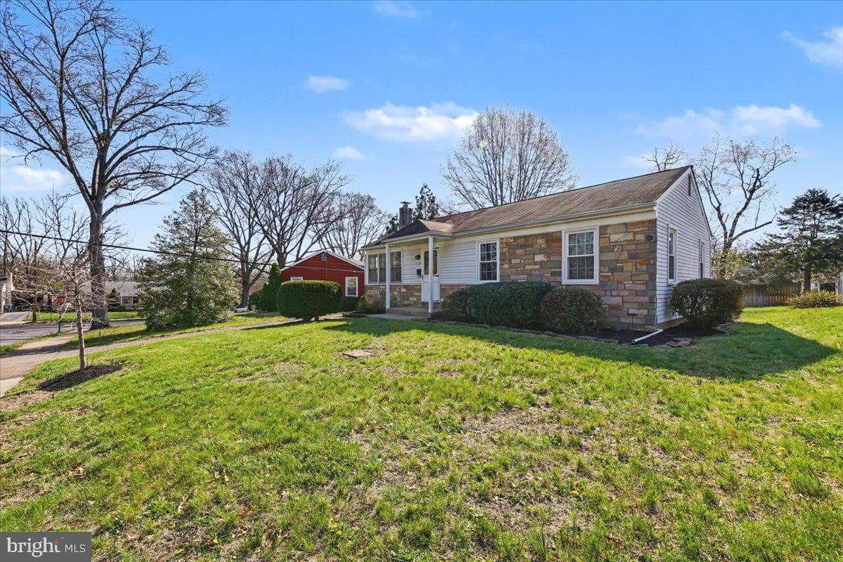 1204 Madison Avenue photo 1