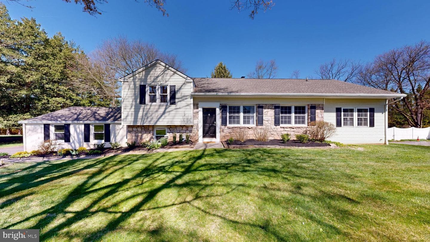14 N Forge Manor Drive