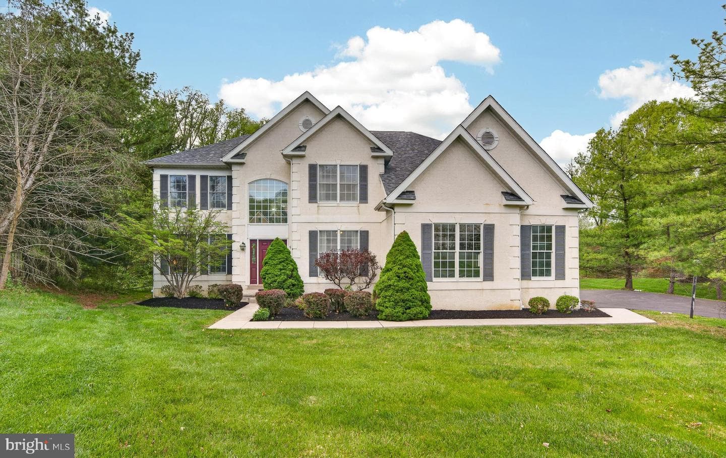 70 Garland Court