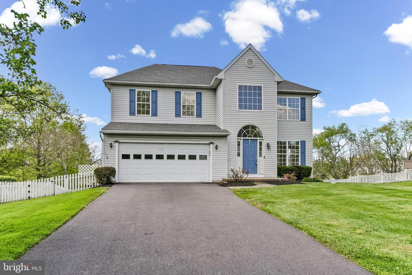 212 Sheffield Lane