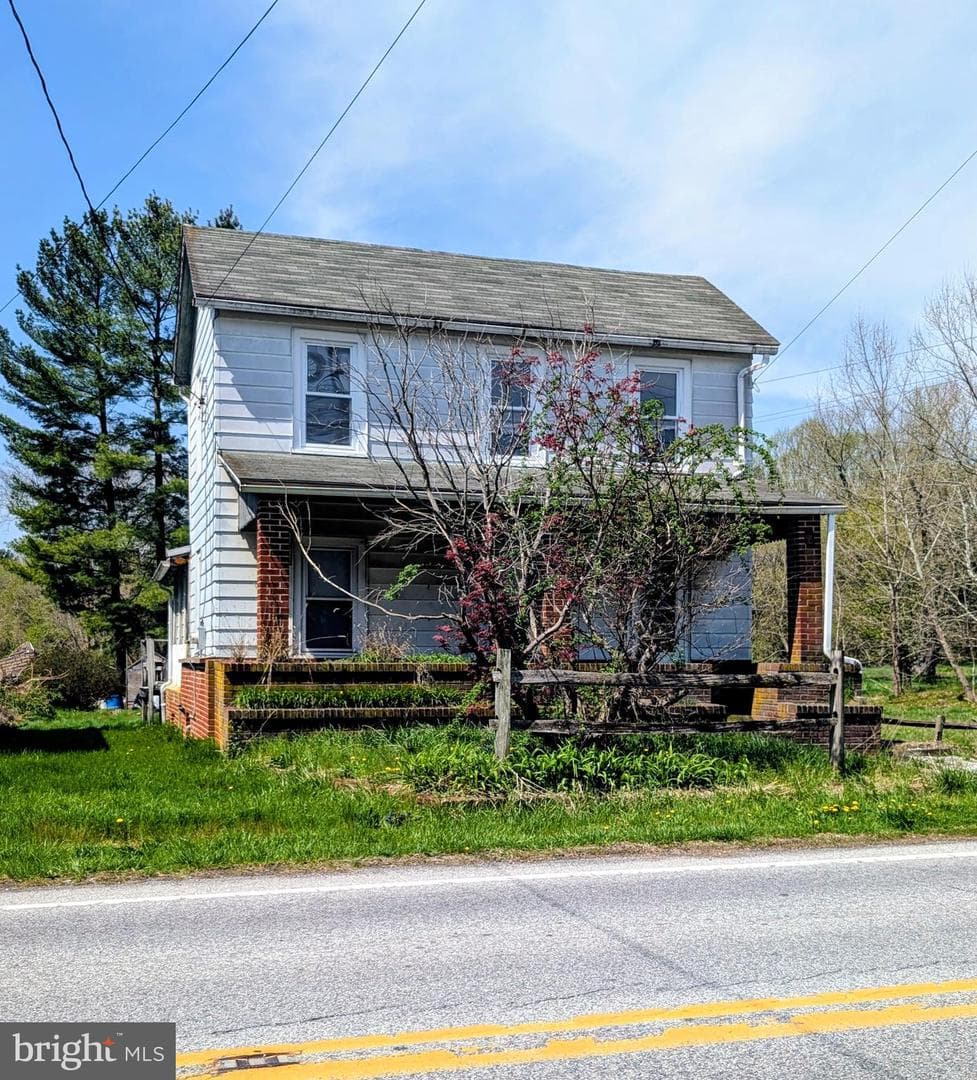 1988 Valley Road