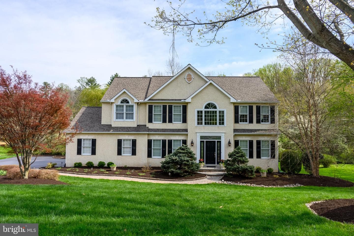 202 Netherfield Lane photo 1