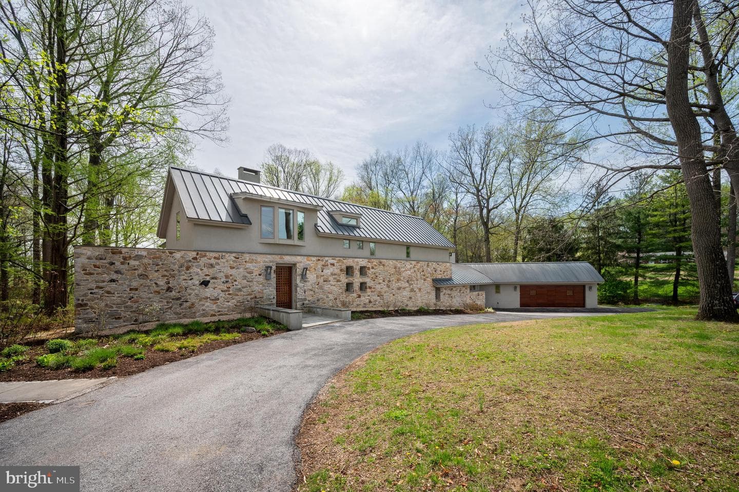 1205 Scott Road photo 1