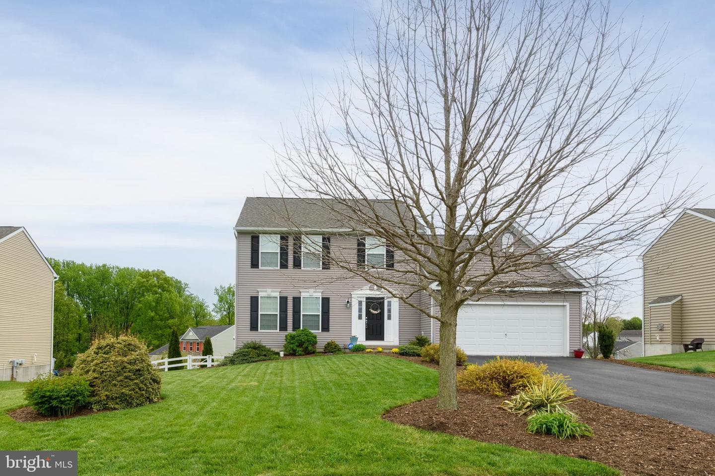 432 Highland Court photo 1