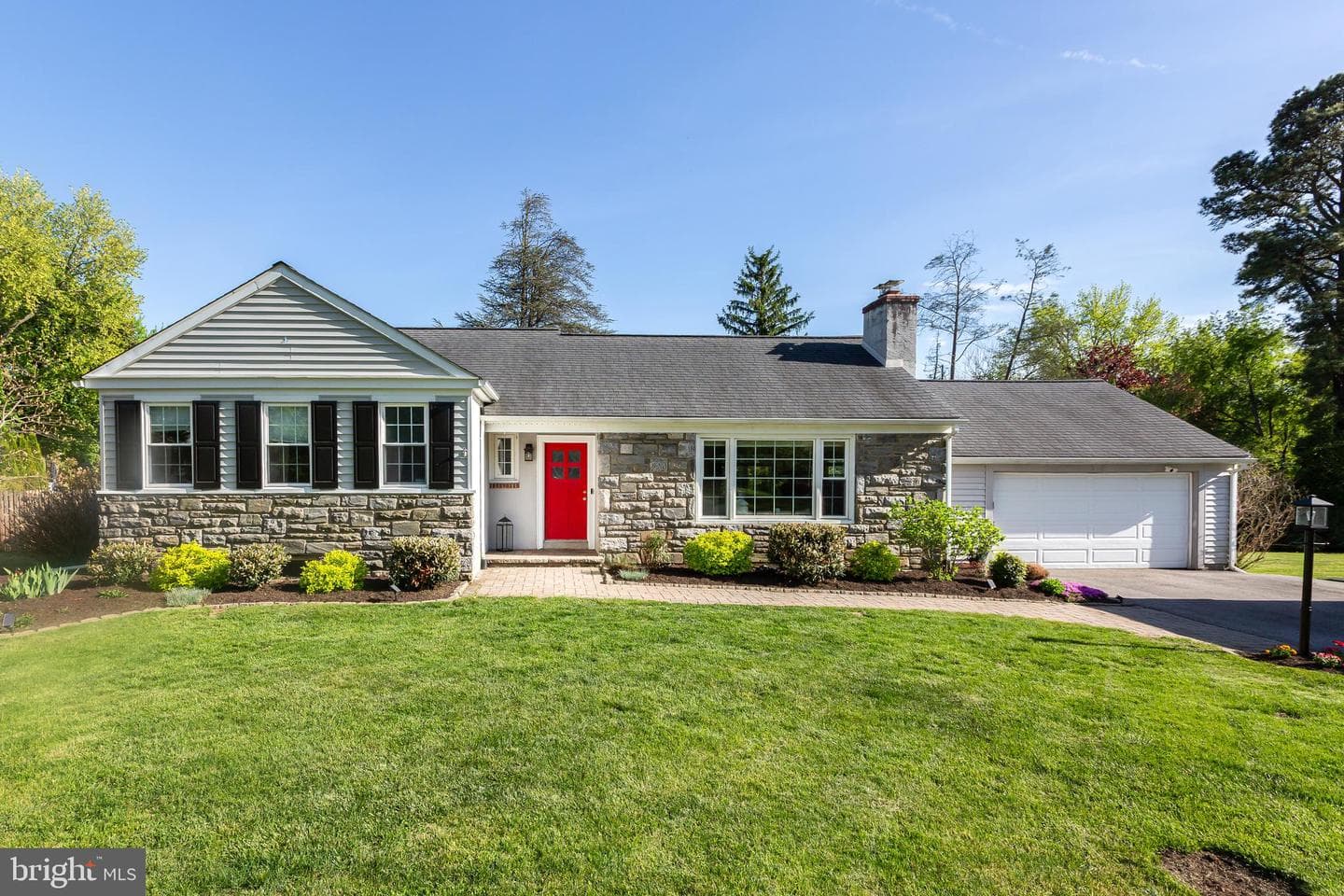117 Hillside Road