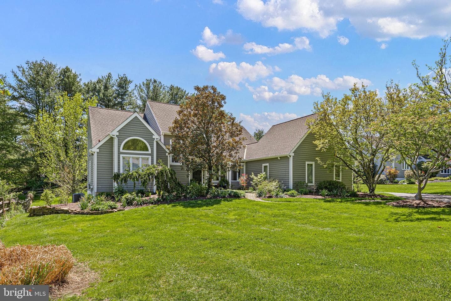 15 Orchard View