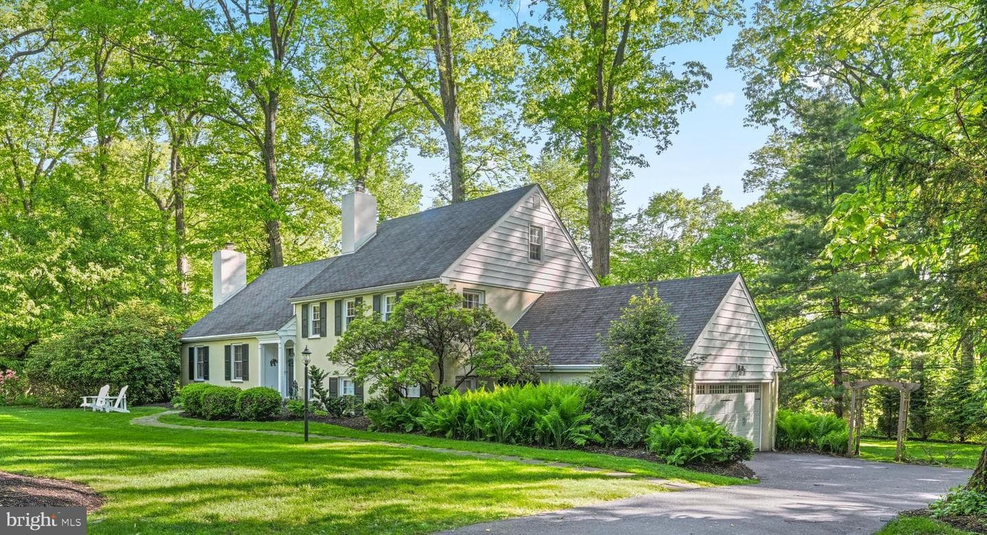290 Forest Hills Circle