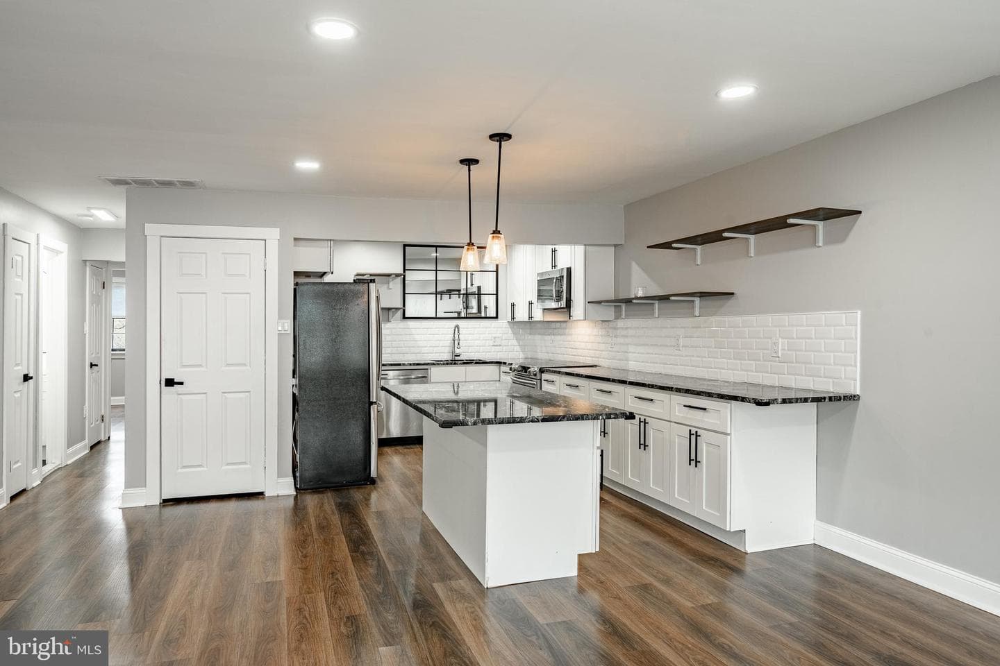 239 Smallwood Court #239