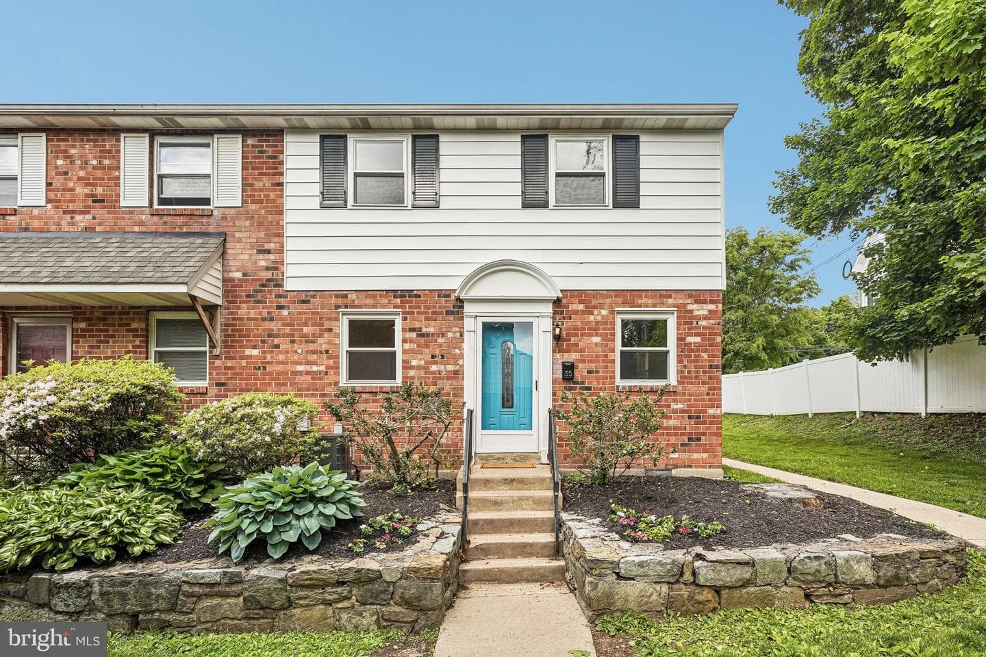 605 W Market Street #35