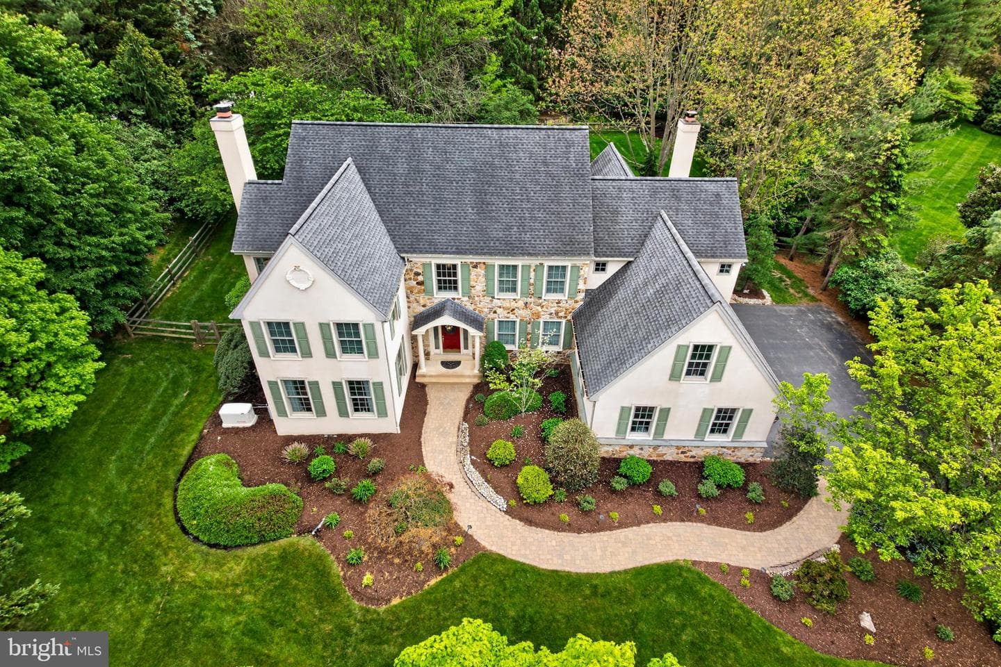 1198 Avonlea Circle