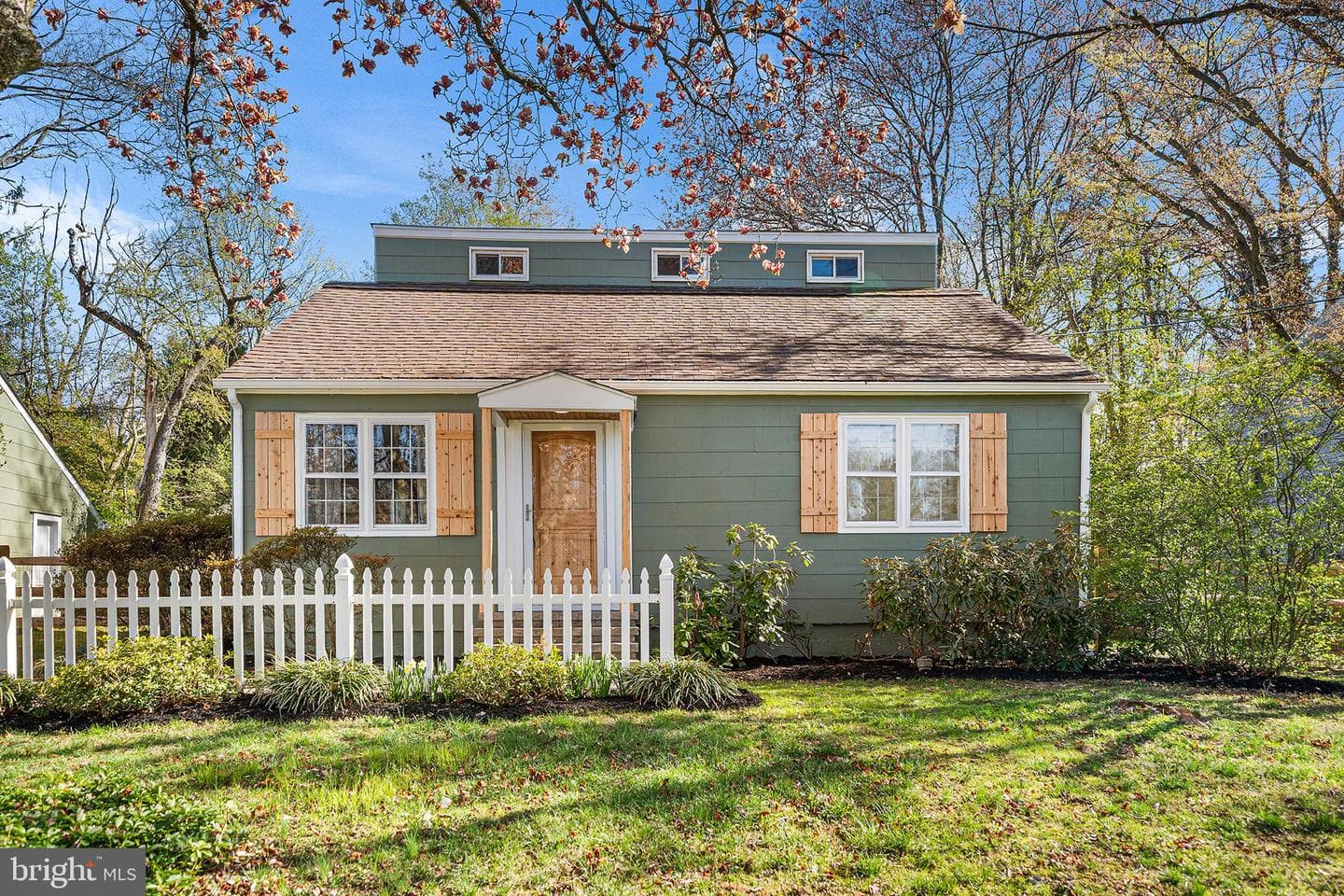1240 E Strasburg Road