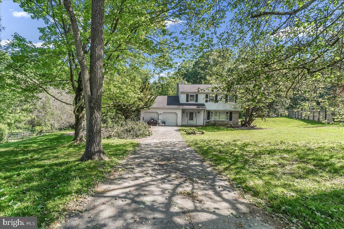 127 Governors Circle