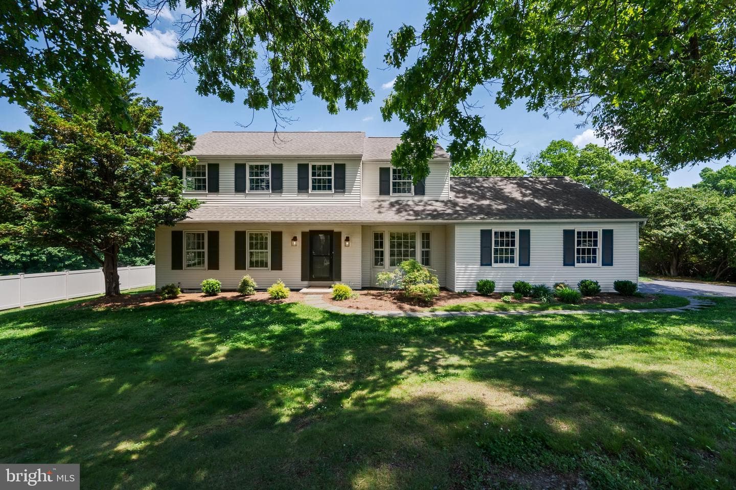 21 Collegeview Drive photo 1