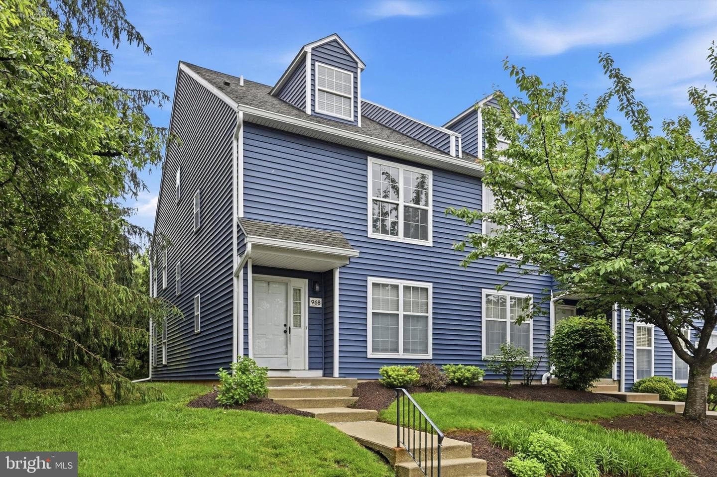 968 Roundhouse Court #44