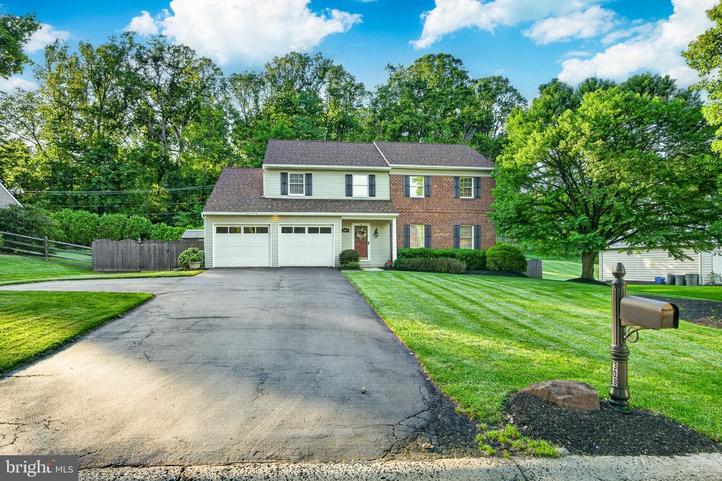309 Addison Place
