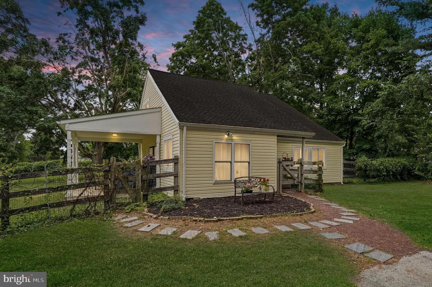 374 S Jennersville Road