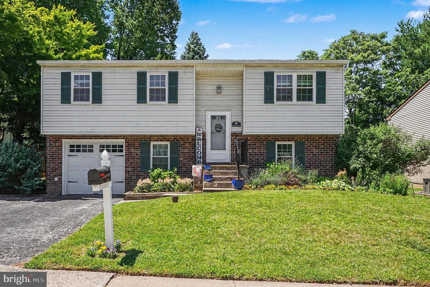 9 Dianna Drive