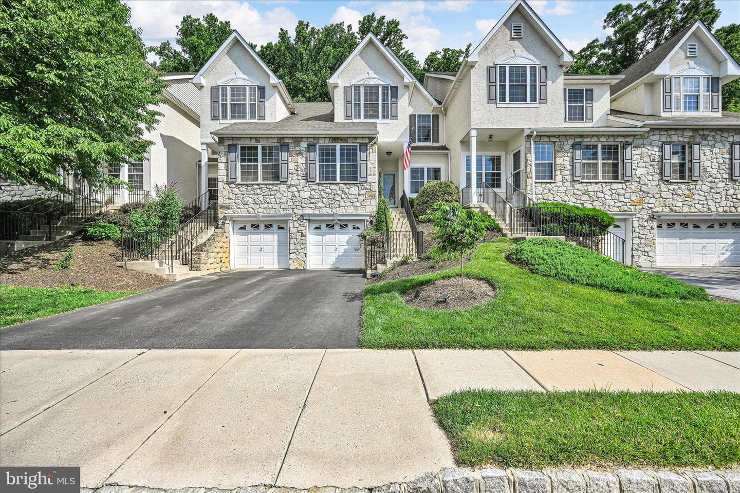 155 Madison Way