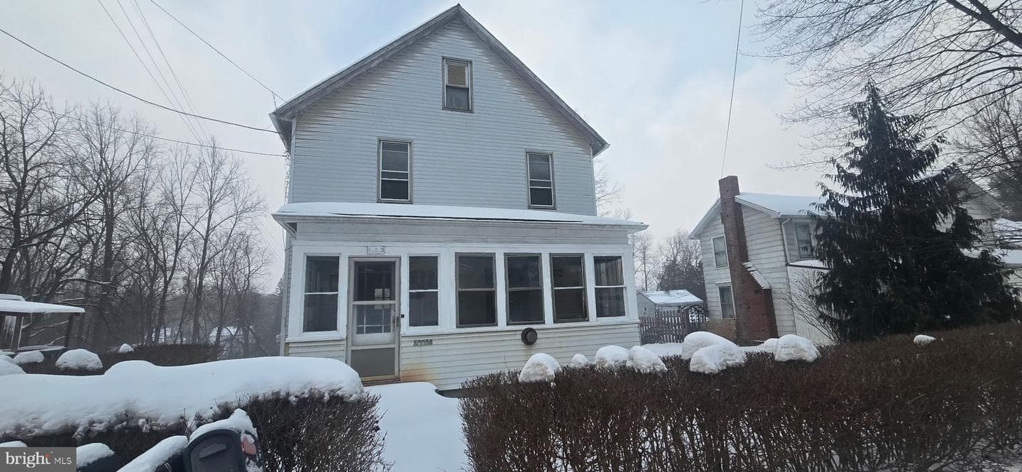 18064 Cussewago Road photo 1