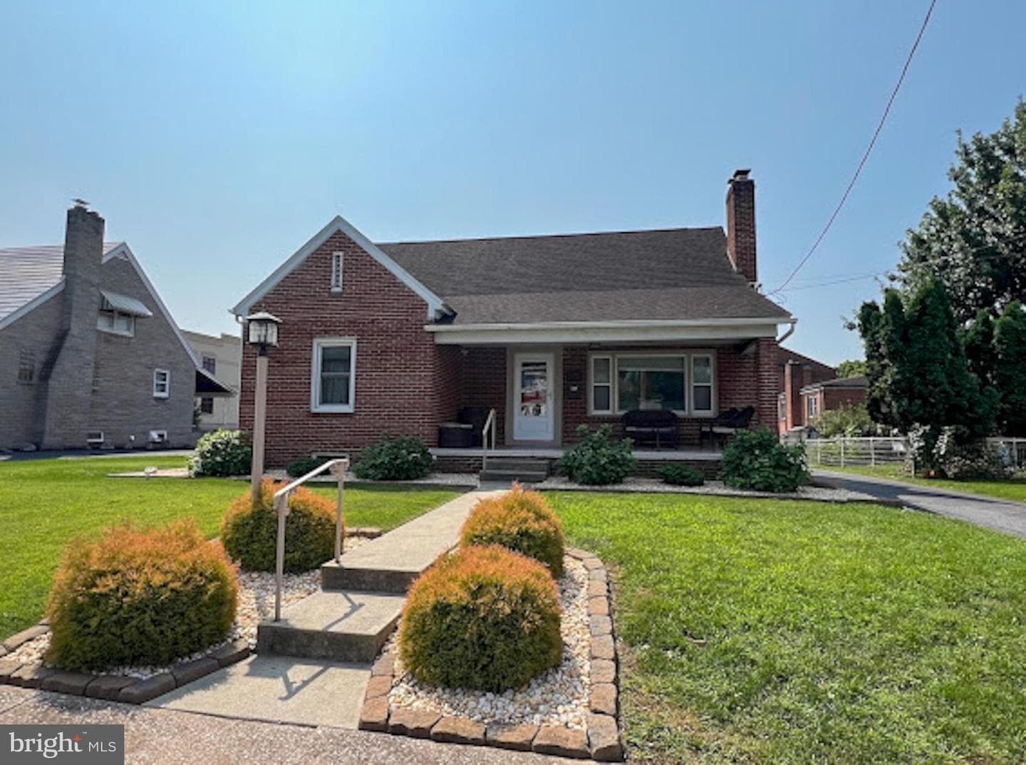 320 E Water Street photo 1
