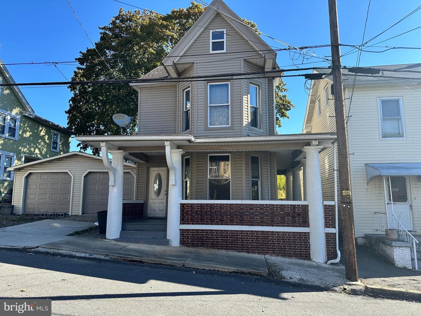 129 East Street photo 1