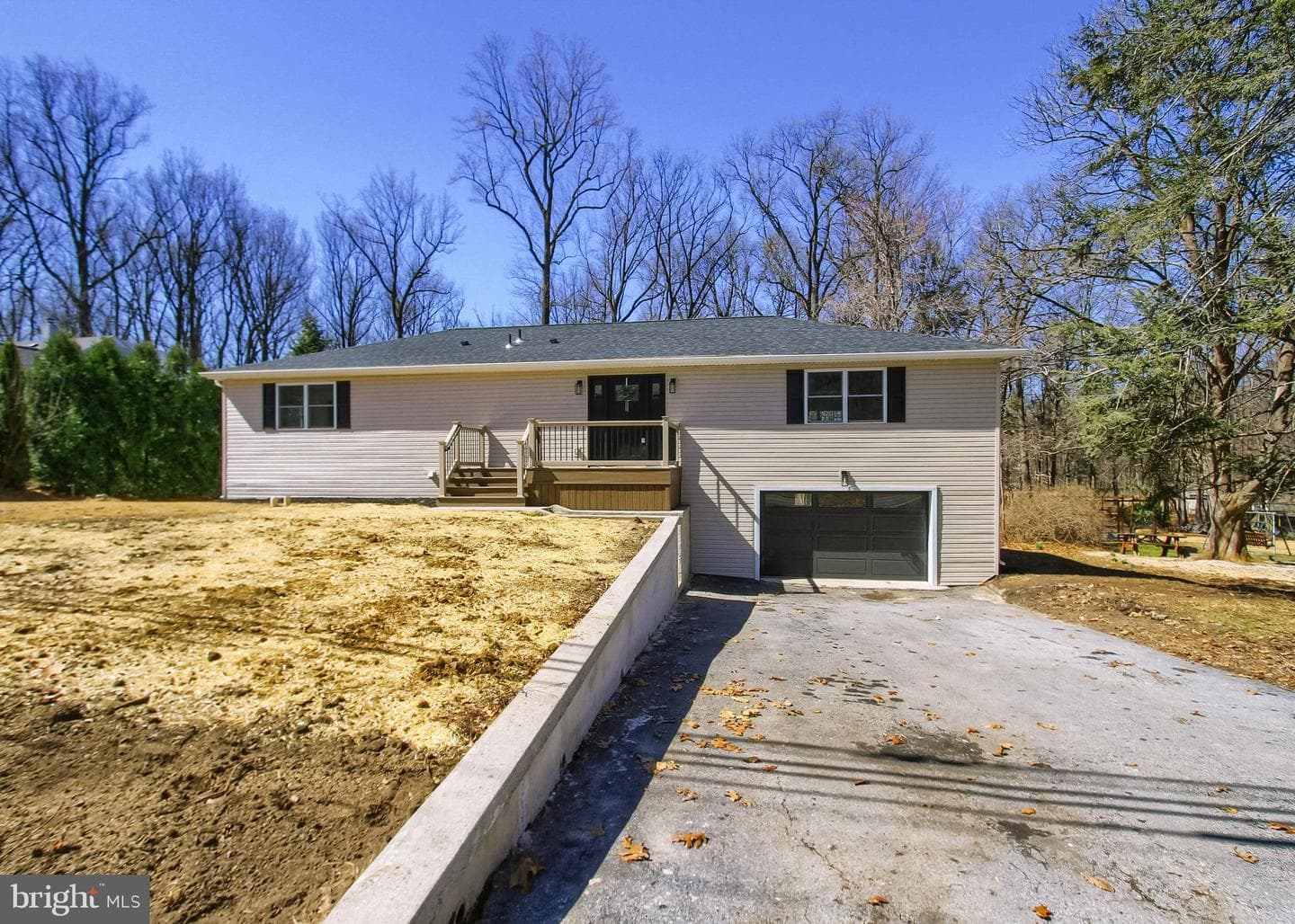 1924 Sand Hill Road photo 1