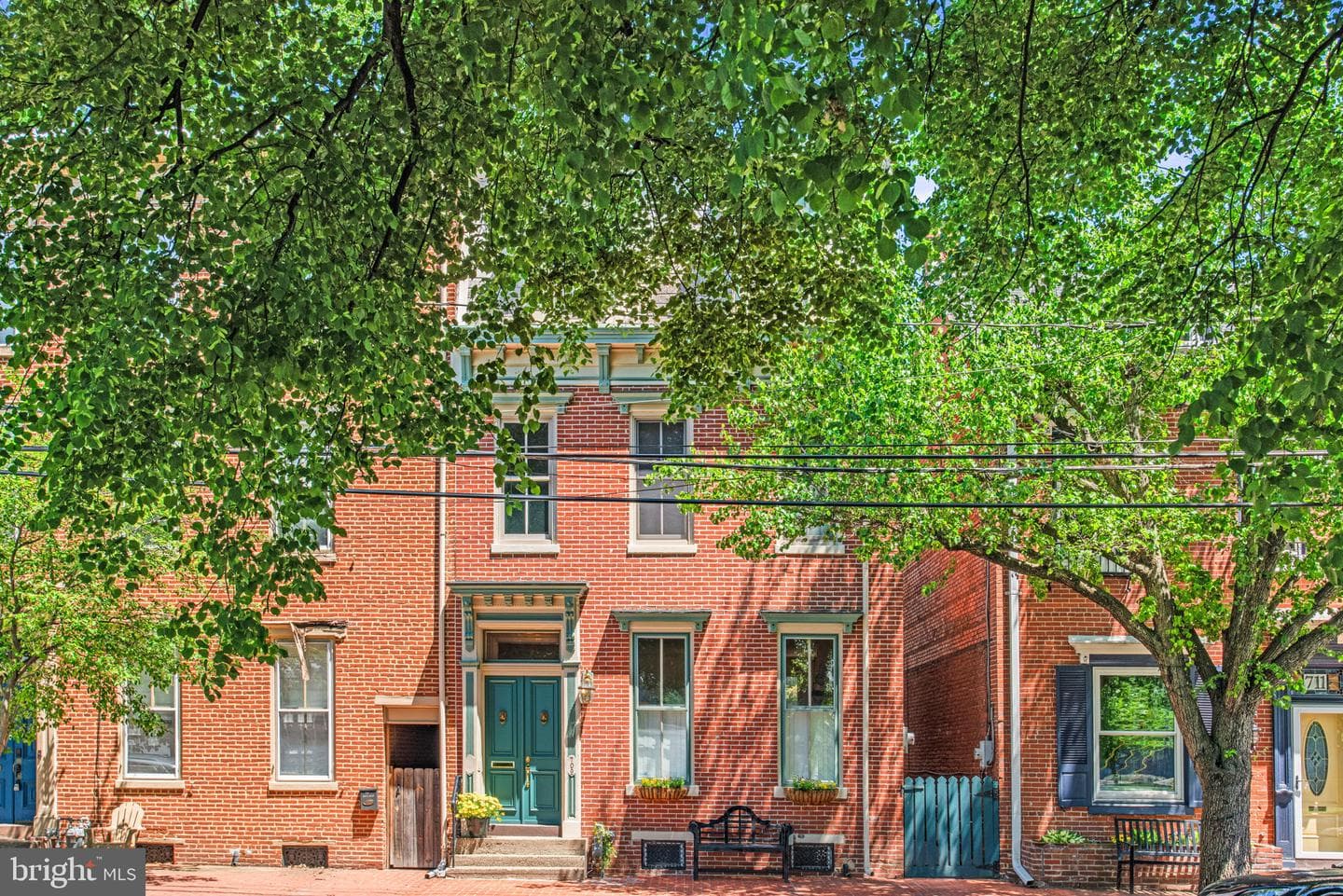 709 S Front Street photo 1