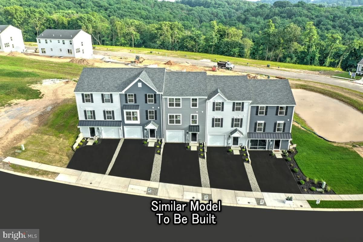 1041 Ellie Lane W #lot 1101 photo 1