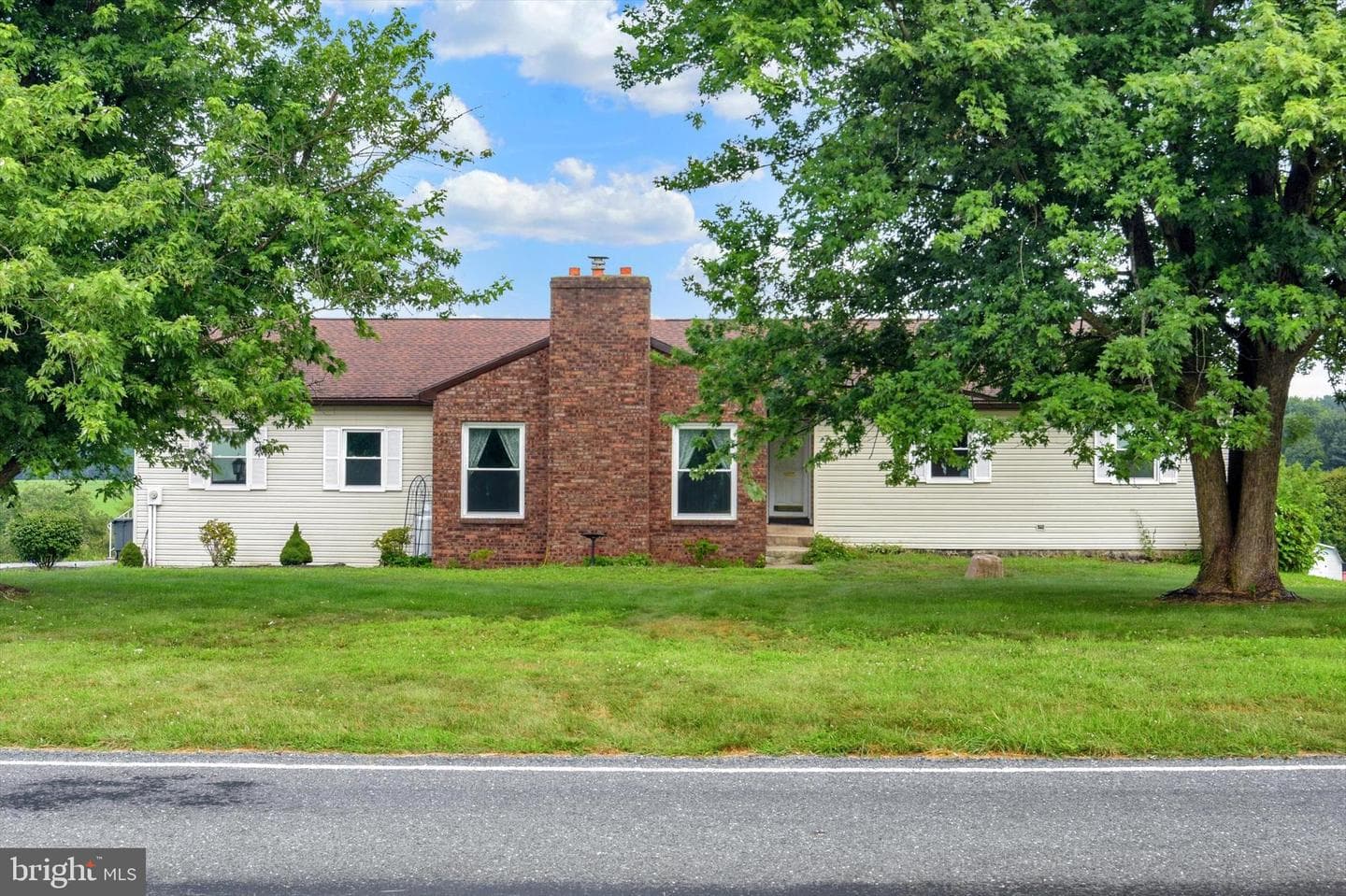 8806 Devonshire Heights Road photo 1