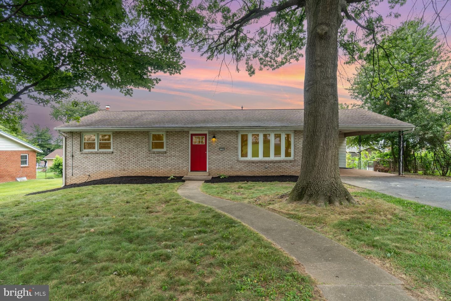 1390 Dayton Road photo 1