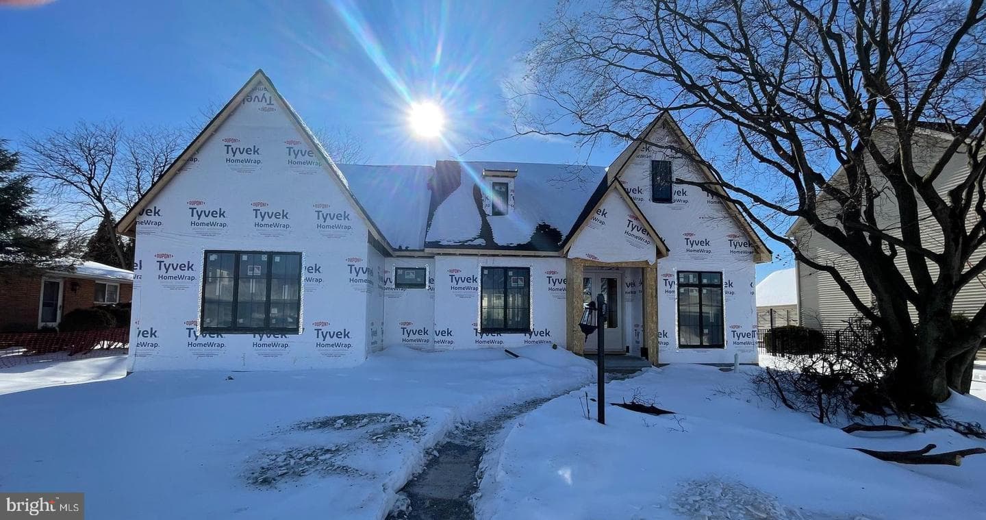 420 Cedar Avenue photo 1