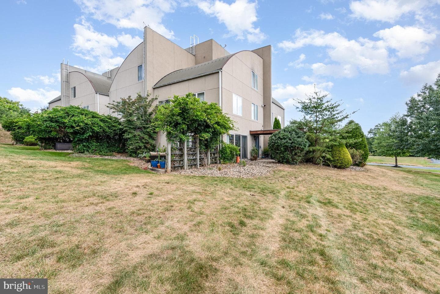 414 Blue Ridge Circle photo 1