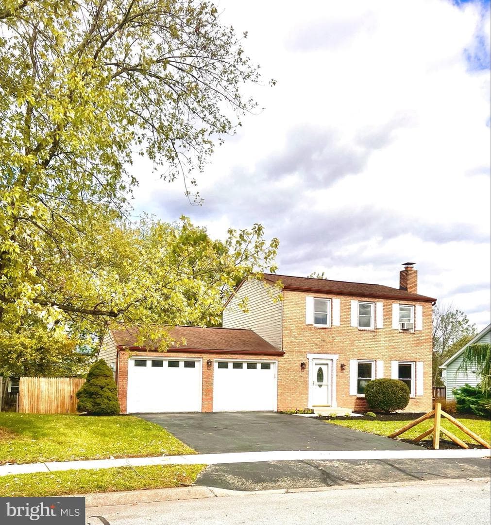 2040 Chevy Chase Drive photo 1