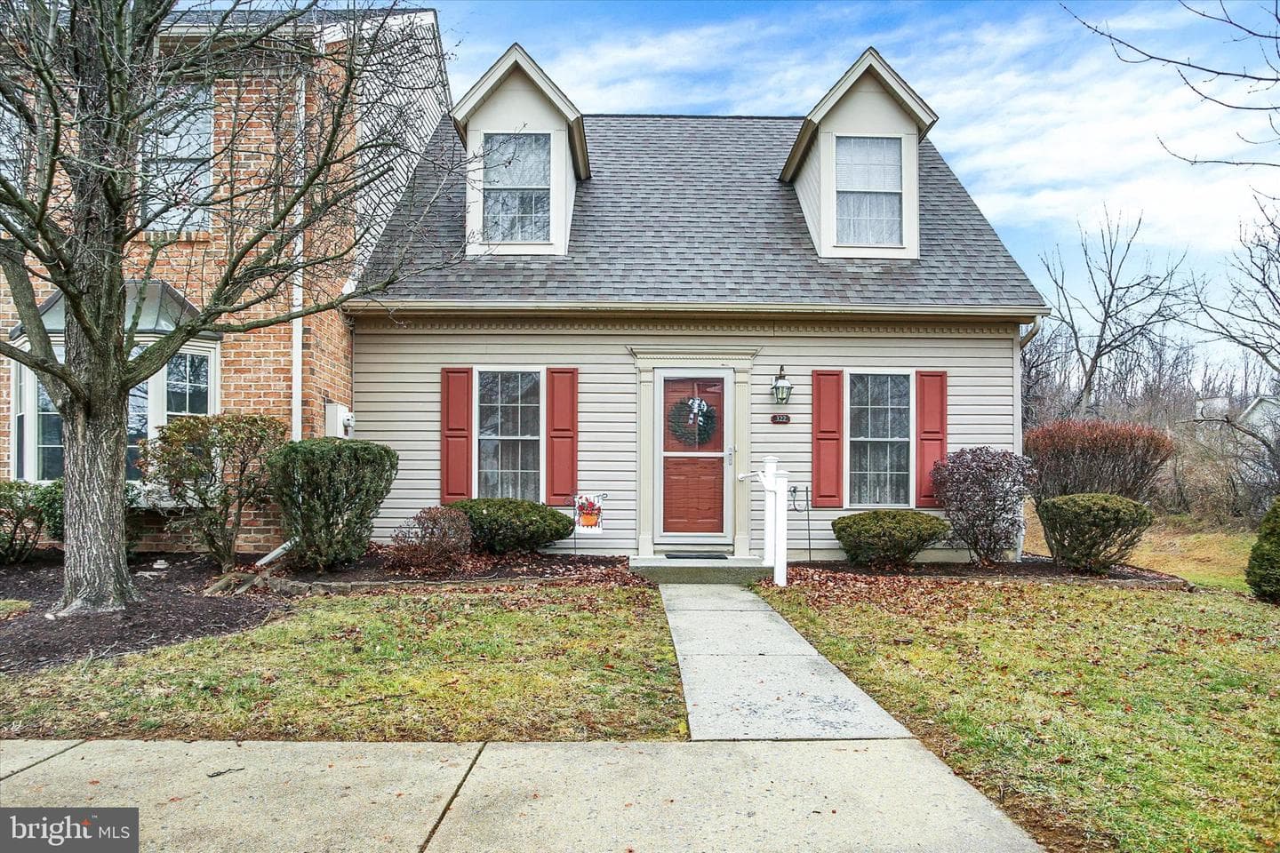322 Woodland View Court photo 1
