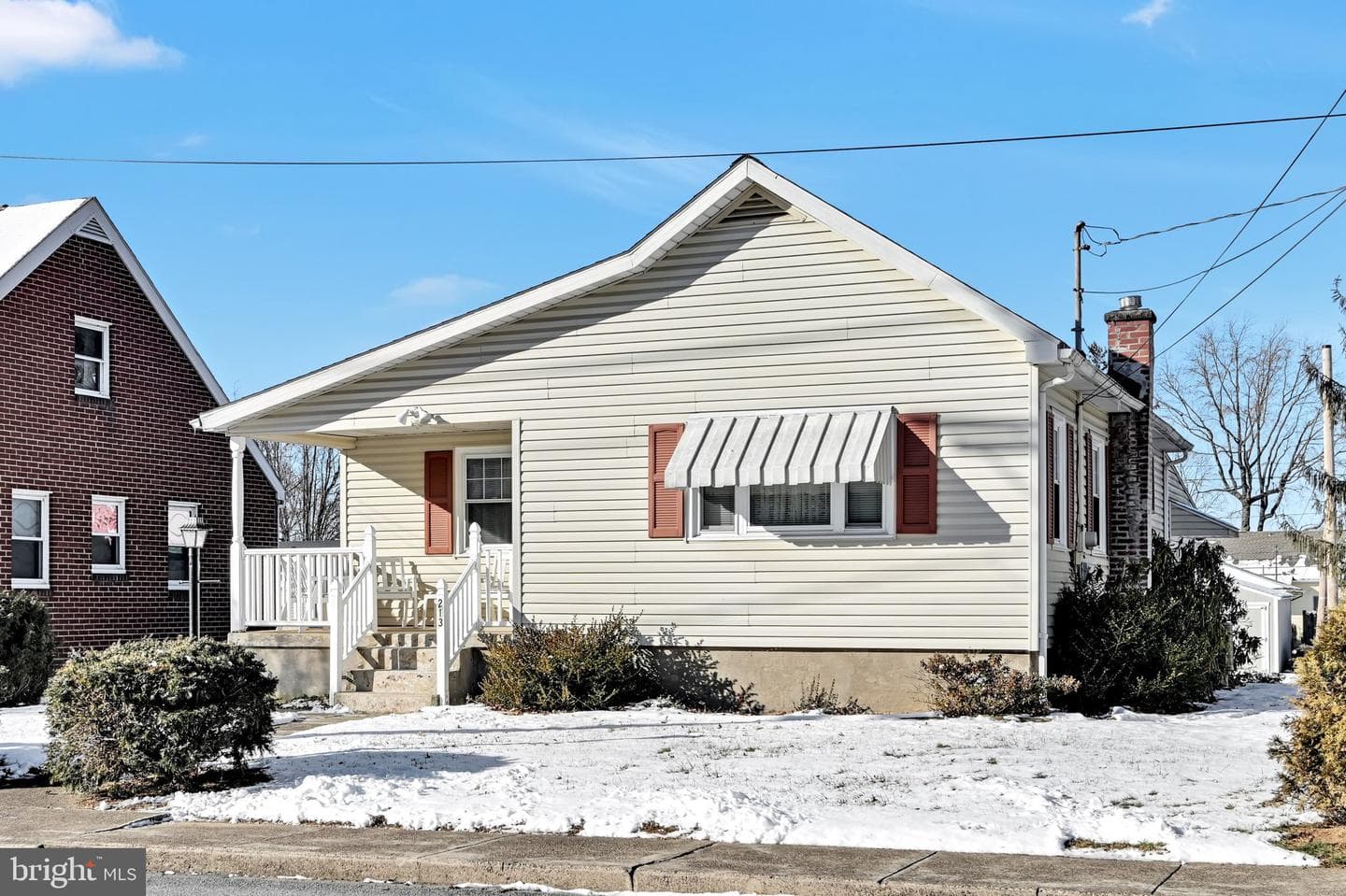 213 Hoffer Street photo 1