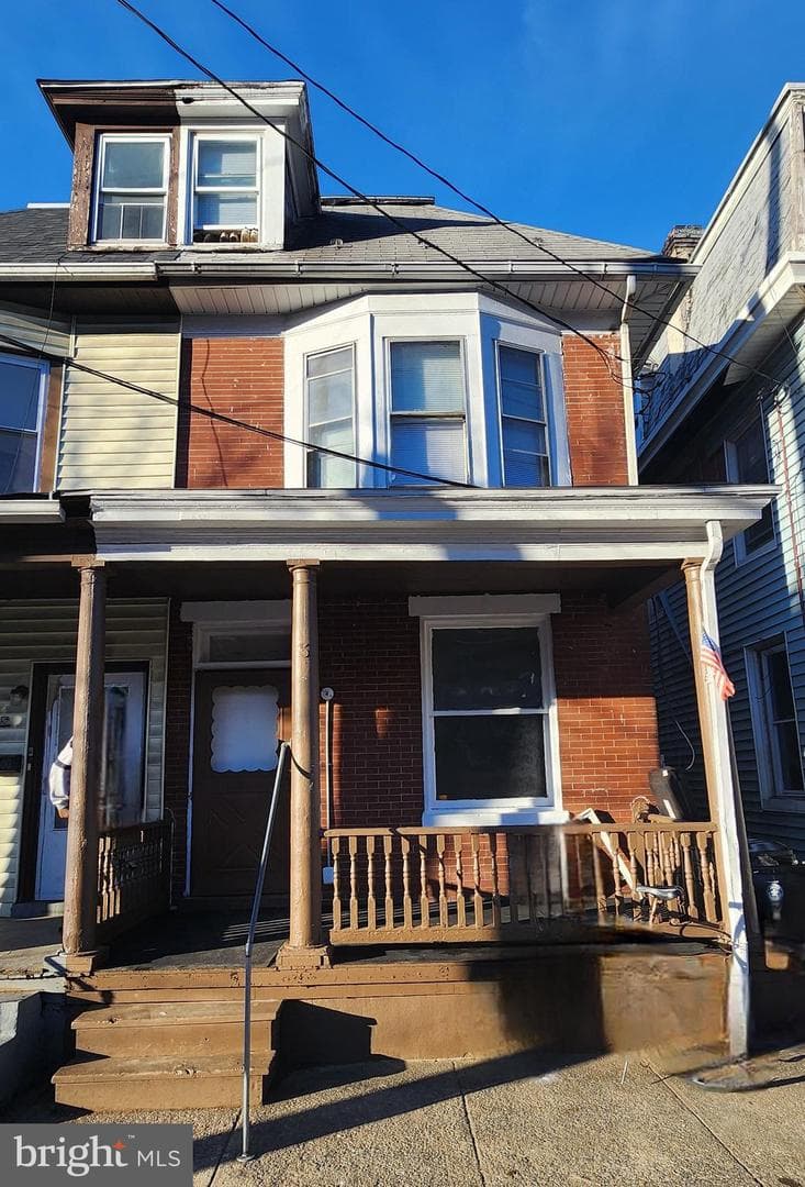 86 N 18th Street photo 1