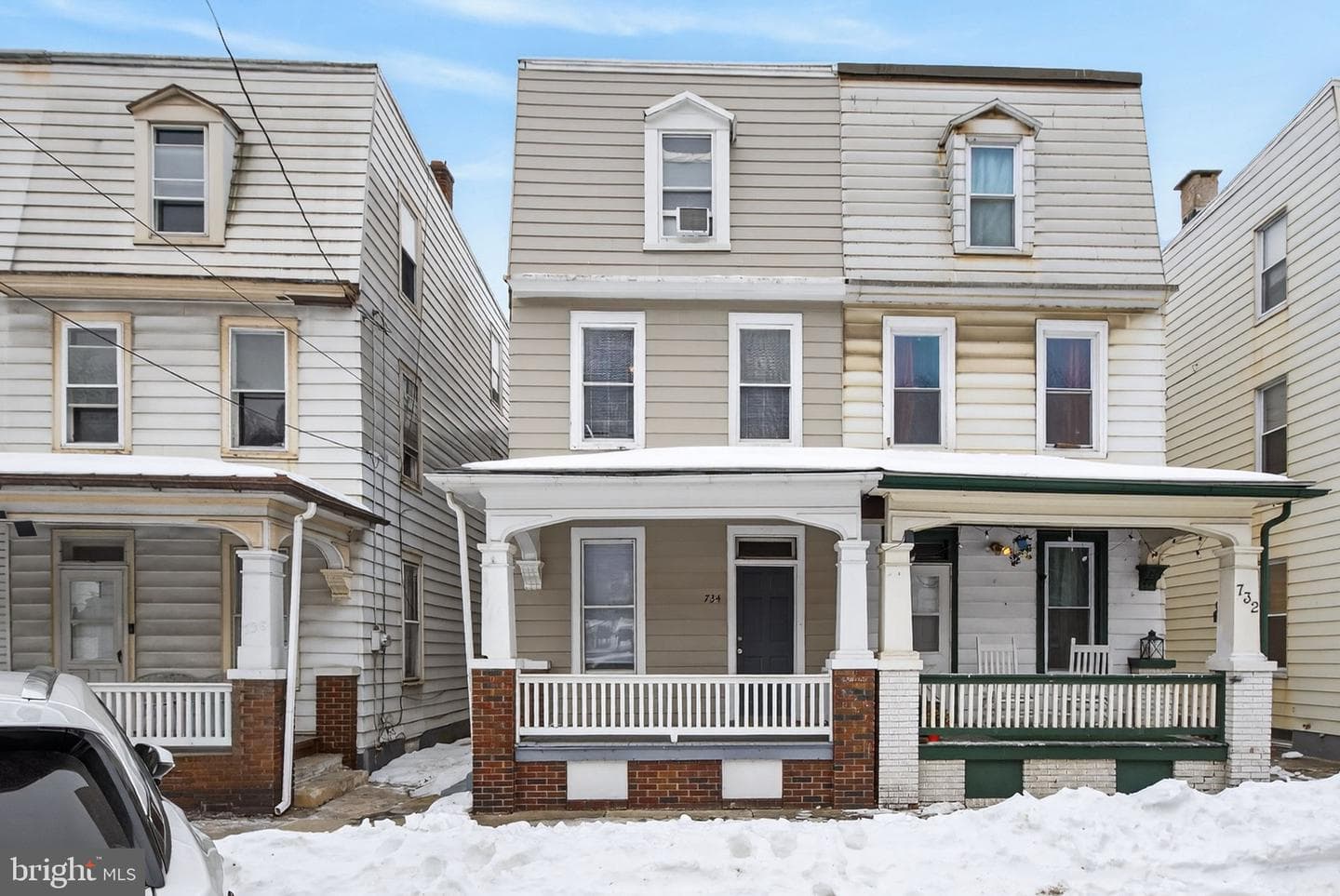 734 S 2nd Street photo 1