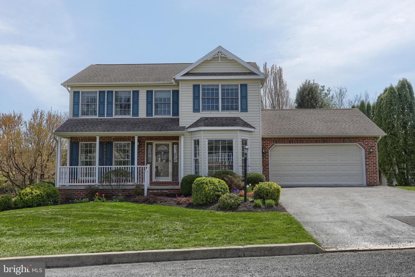 885 Sunny Hill Lane photo 1