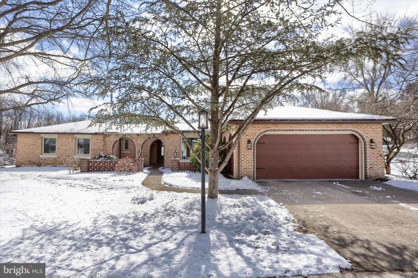 4265 Beaufort Hunt Drive photo 1