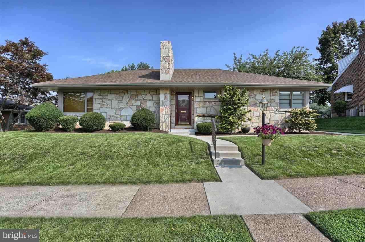 419 W Areba Avenue photo 1
