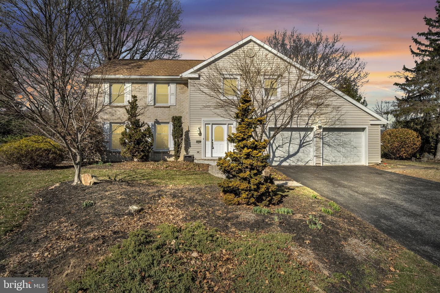 4098 W Tilden Road photo 1