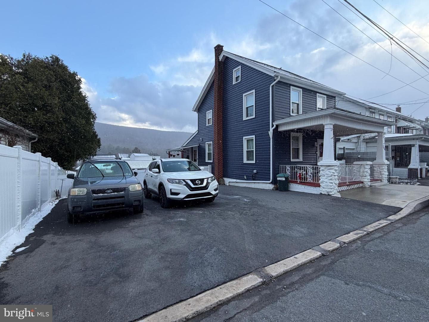 246 Vine Street photo 1